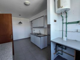 Dpto en alquiler 4 ambientes, cochera, baulera Oli