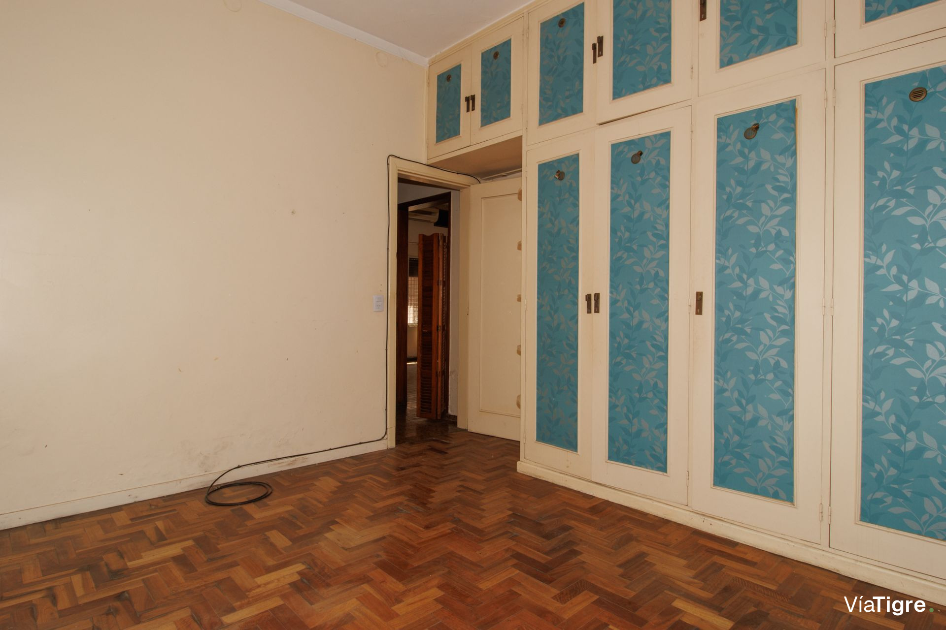 Venta casa con jardín y pileta - Villa Martelli
