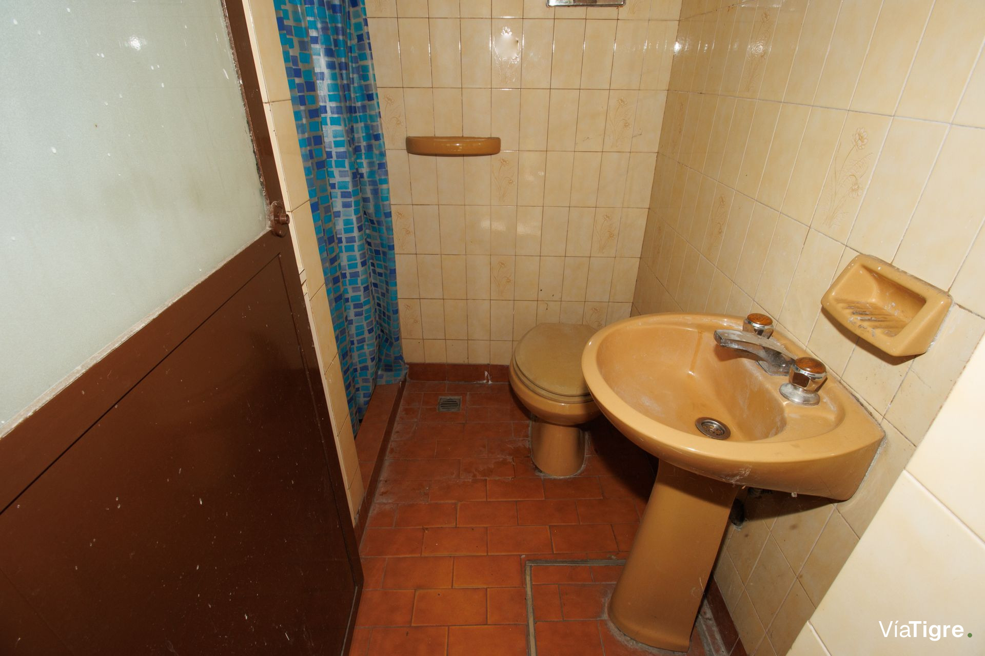 Venta casa con jardín y pileta - Villa Martelli