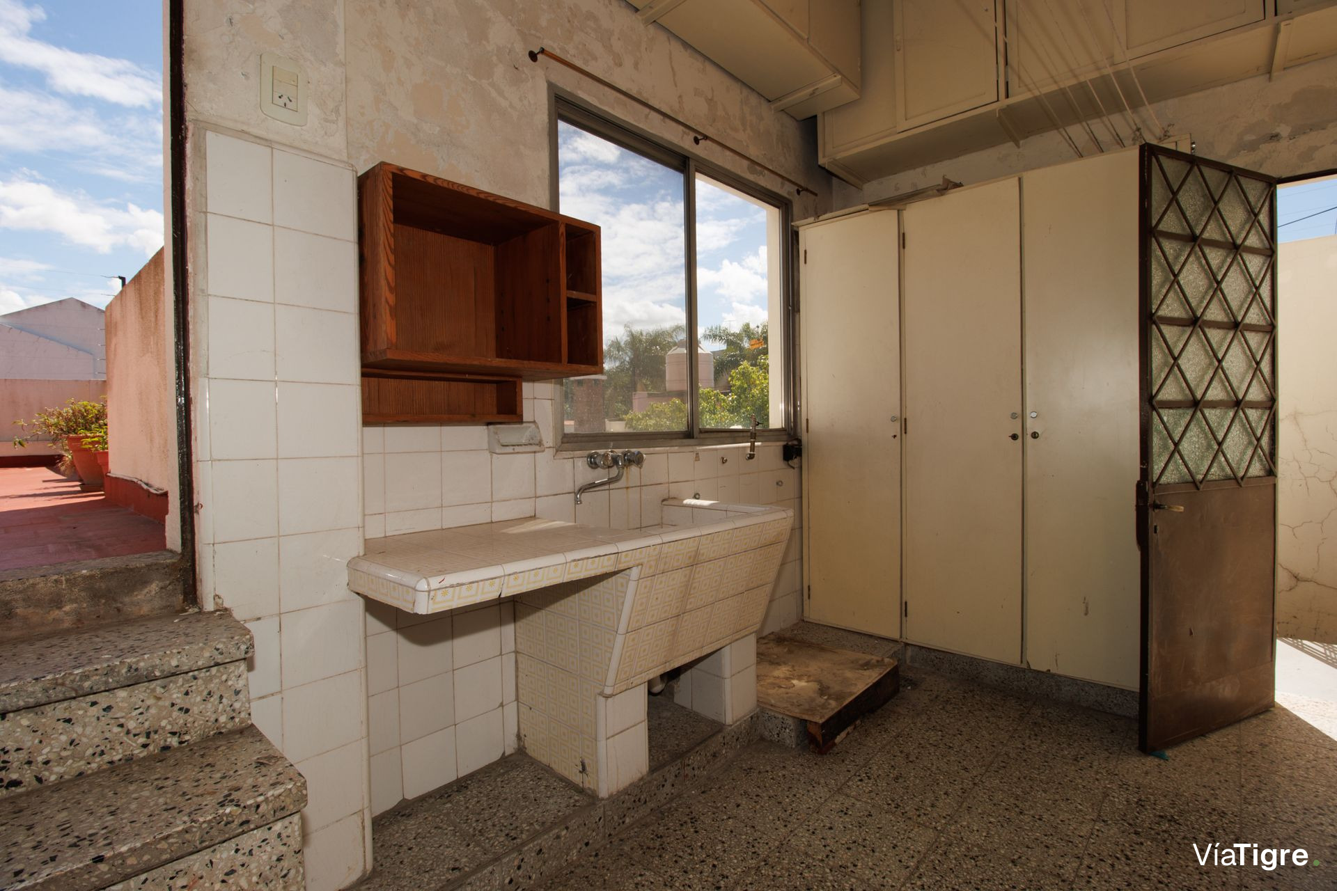 Venta casa con jardín y pileta - Villa Martelli