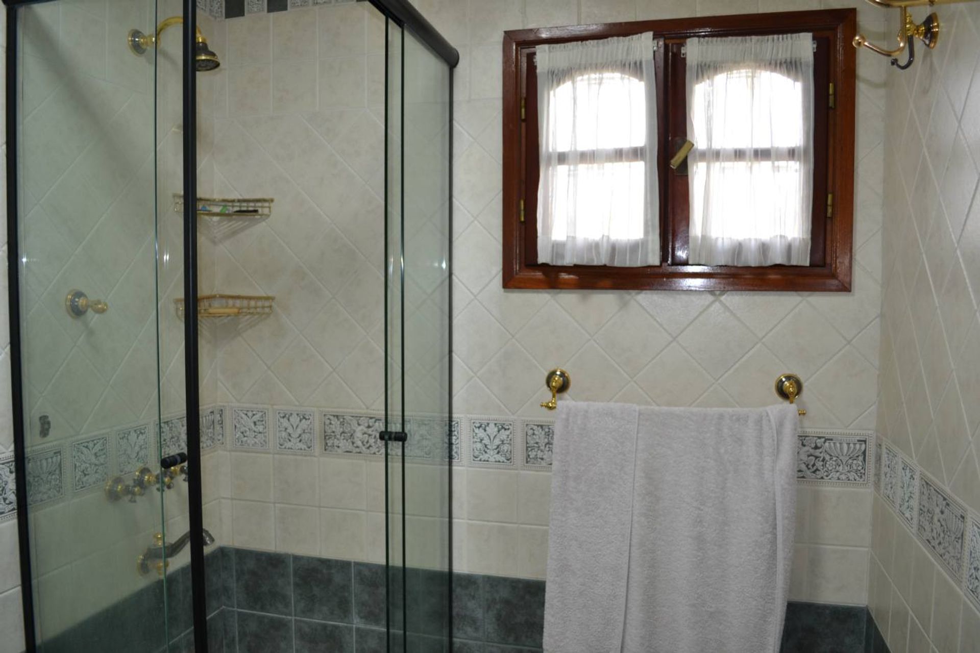 Casa c/ quincho y pileta Villa Adelina