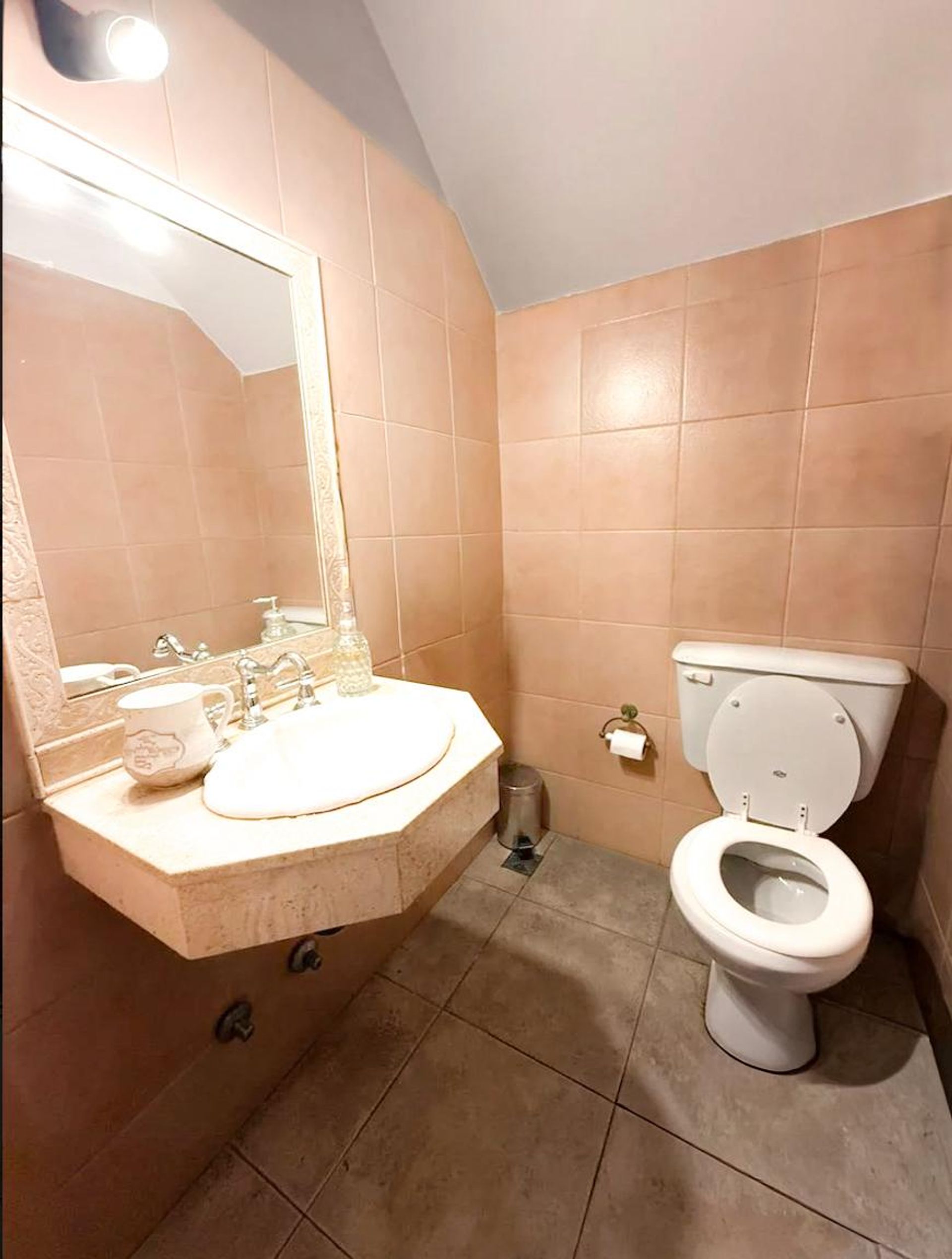 Venta Casa 7 Ambientes Jardín Pileta La Lucila