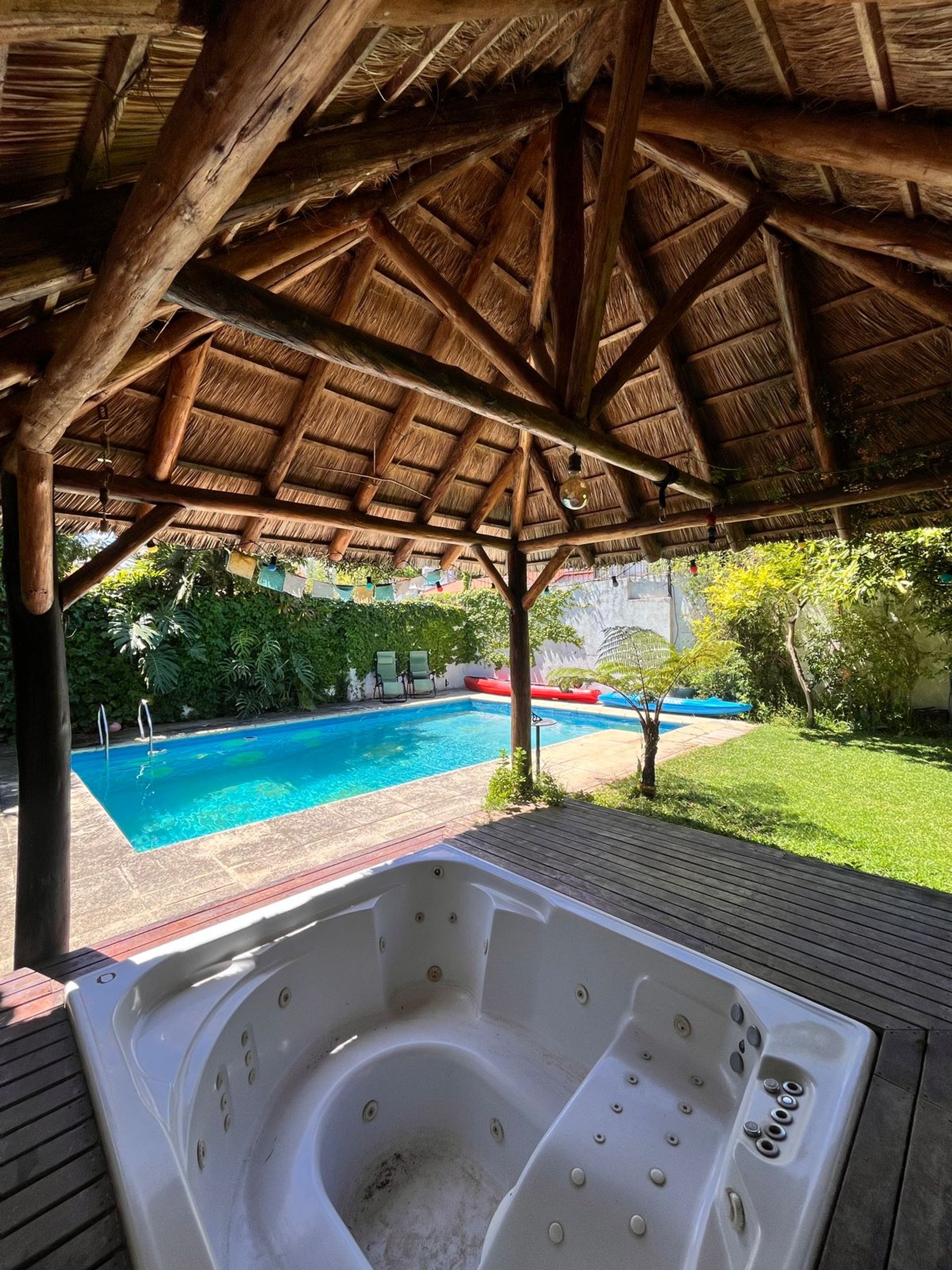Venta Casa 7 Ambientes Jardín Pileta La Lucila