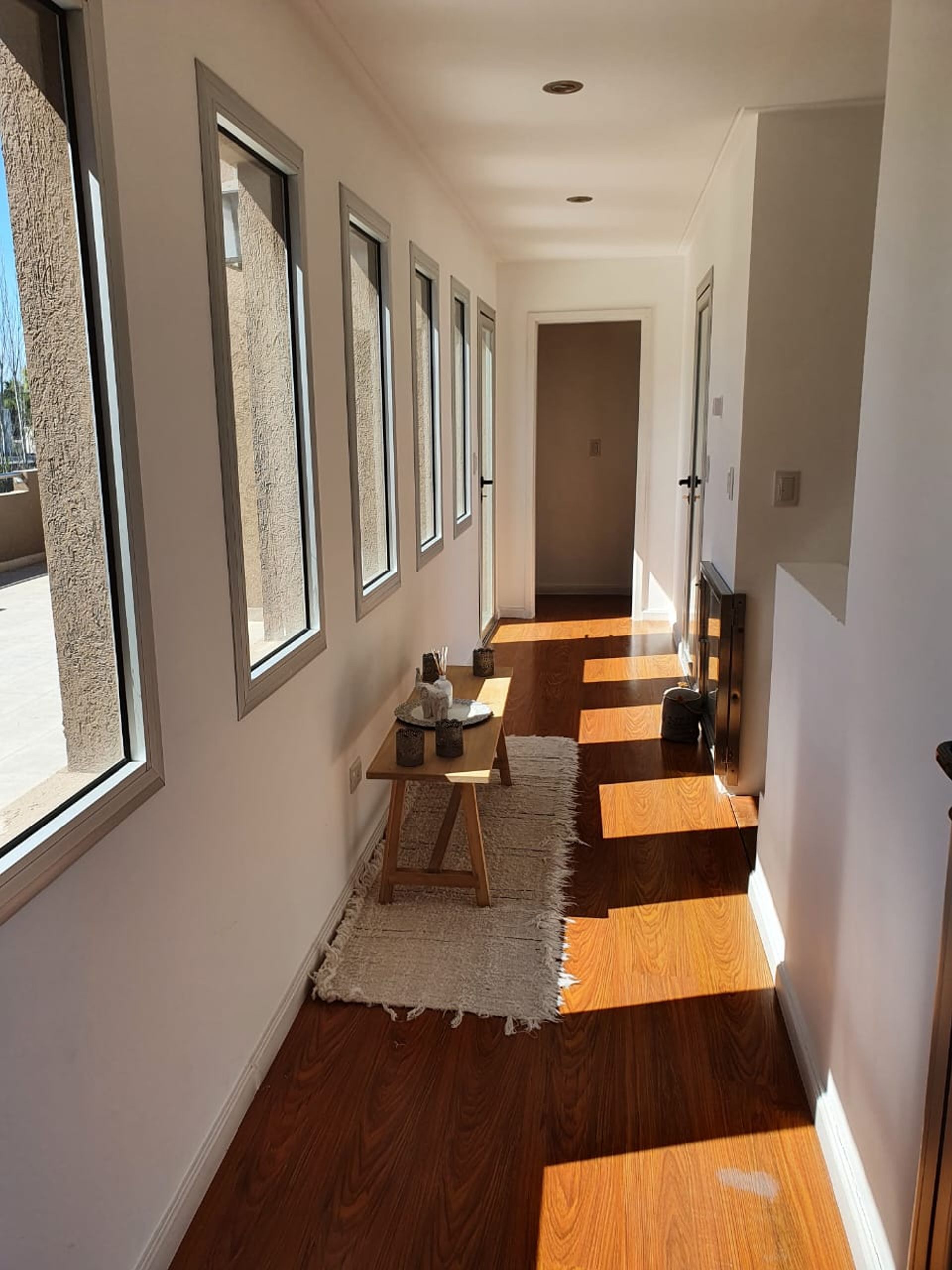 ALQUILER CASA c/pileta ENERO VALLE CLARO BENAVIDEZ