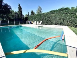 ALQUILER CASA c/pileta ENERO VALLE CLARO BENAVIDEZ