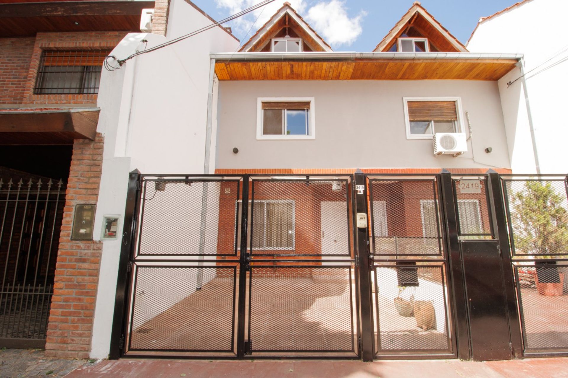 triplex con cochera en munro