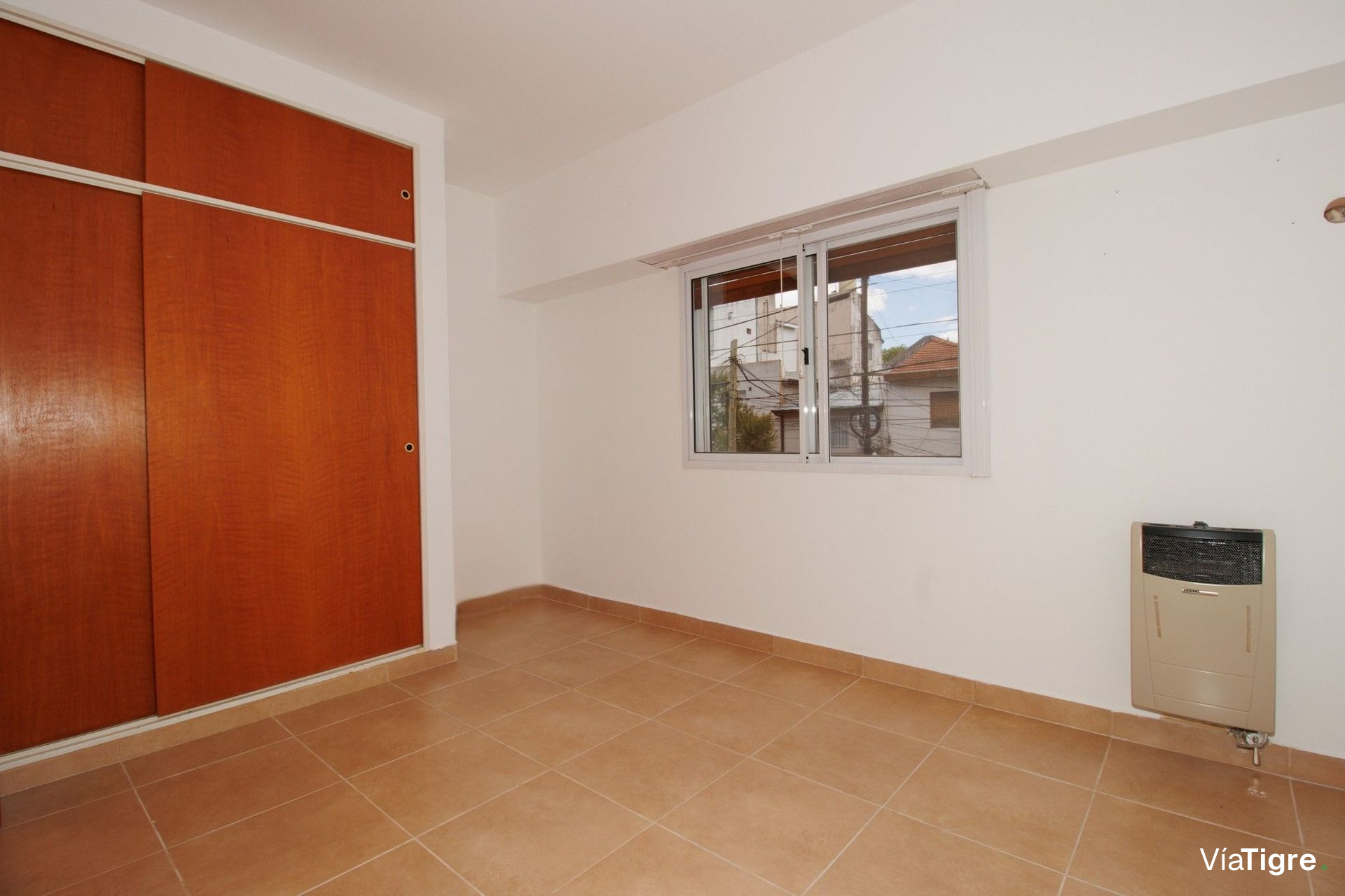 triplex con cochera en munro