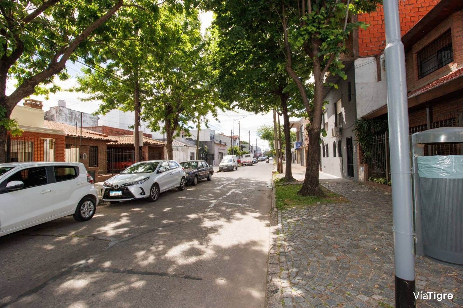 triplex con cochera en munro