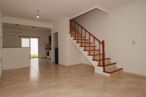 triplex con cochera en munro