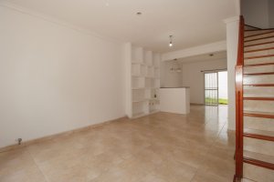 triplex con cochera en munro