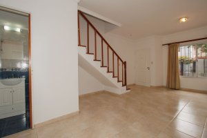 triplex con cochera en munro