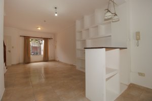 triplex con cochera en munro