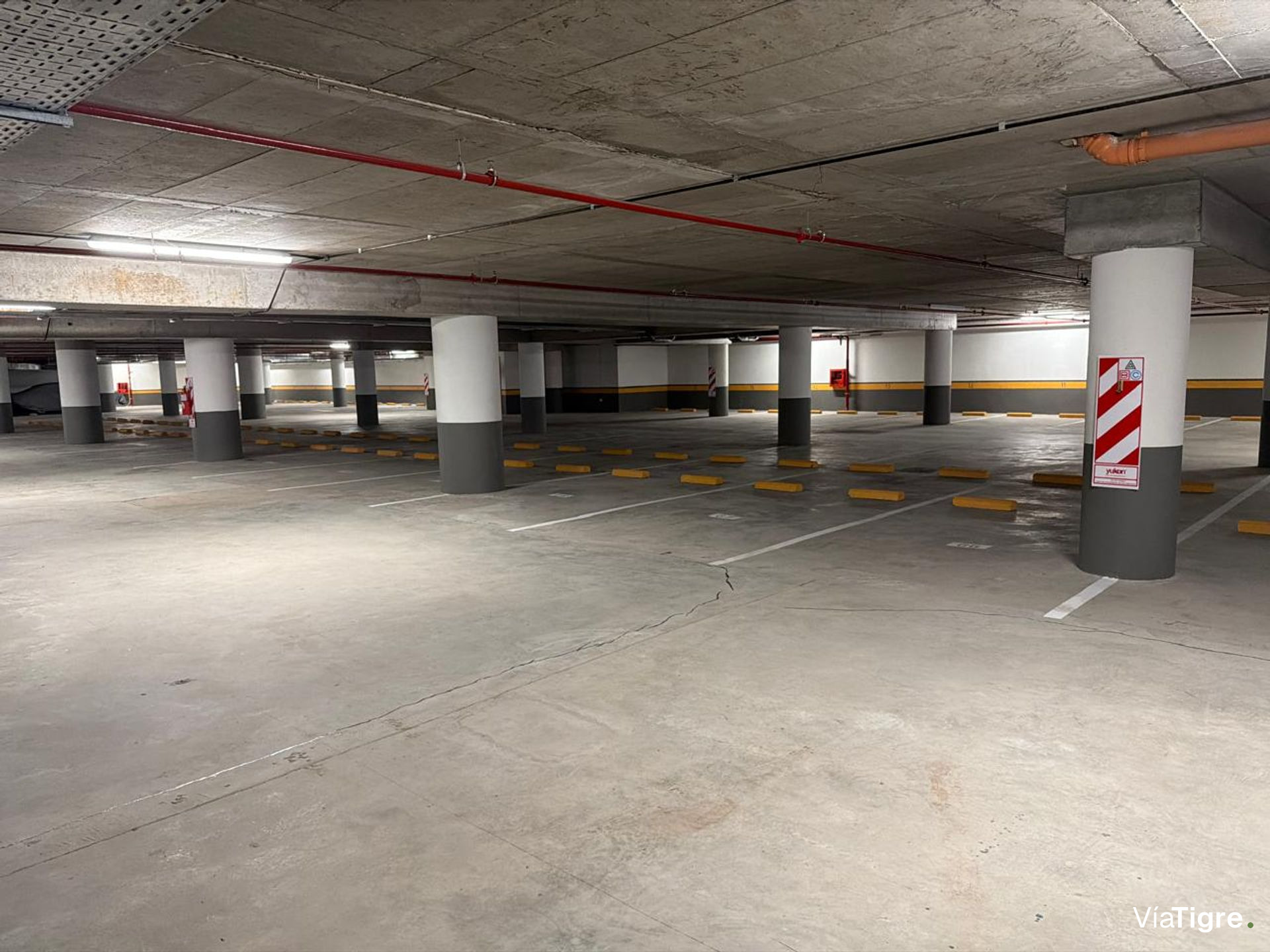 Oficinas Premium San Isidro Planta Entera Pb