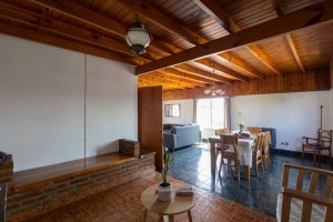 Sale: 5-Room Munro Apartment – Credit Opportunity