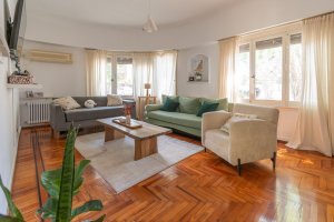 Florida House for Sale, 5 rooms, garden, garage, like new