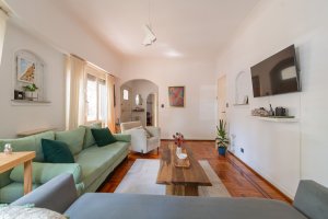 Florida House for Sale, 5 rooms, garden, garage, like new