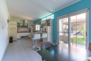 Florida House for Sale, 5 rooms, garden, garage, like new