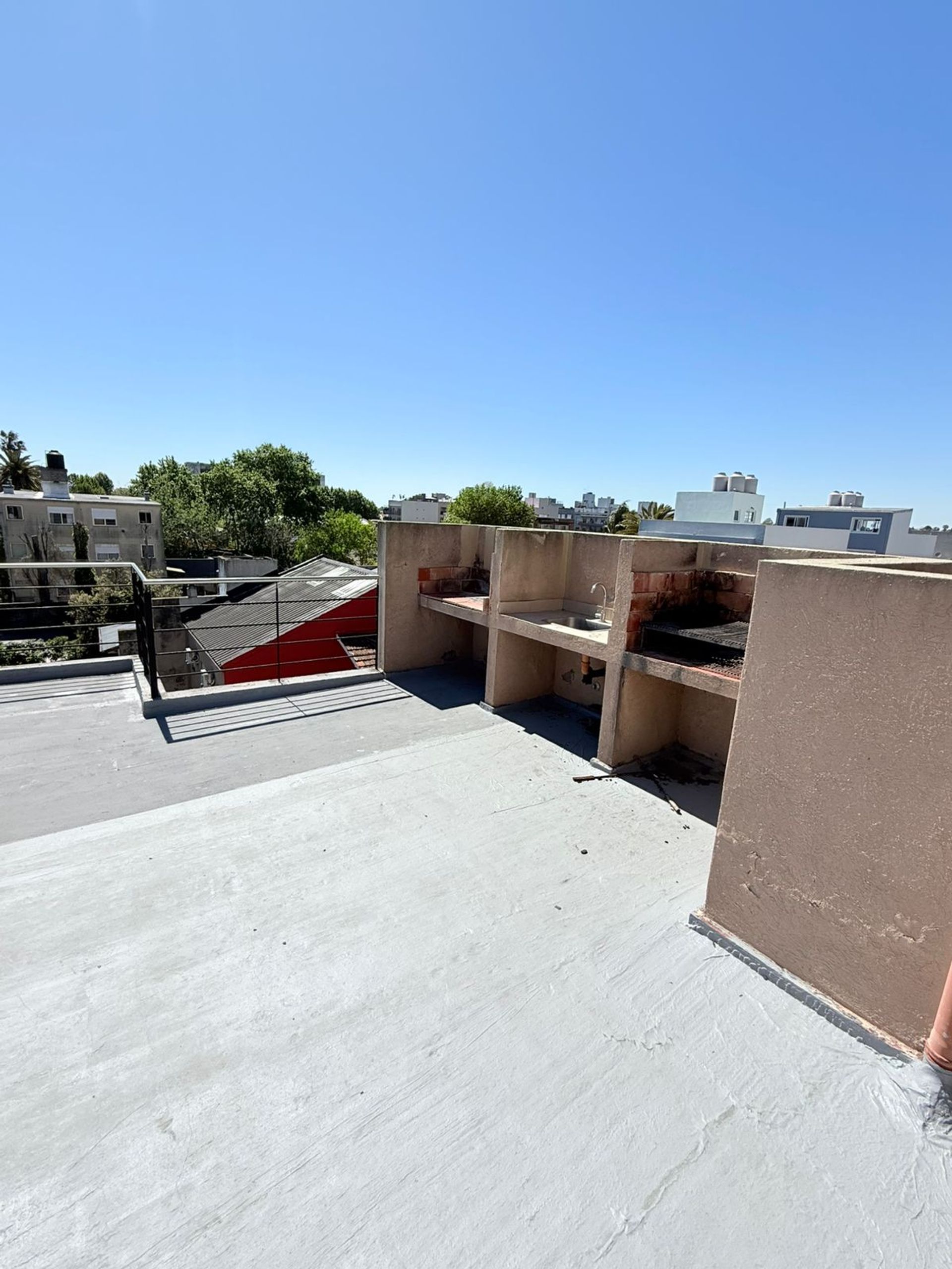 Venta Depto Dos Ambientes Con Jardin Y Cochera