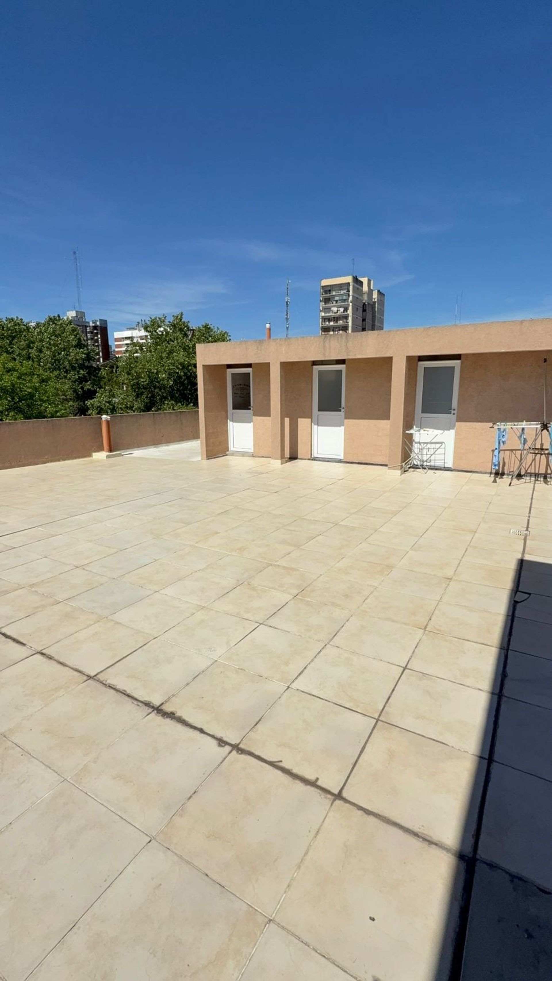 Venta Depto Dos Ambientes Con Jardin Y Cochera
