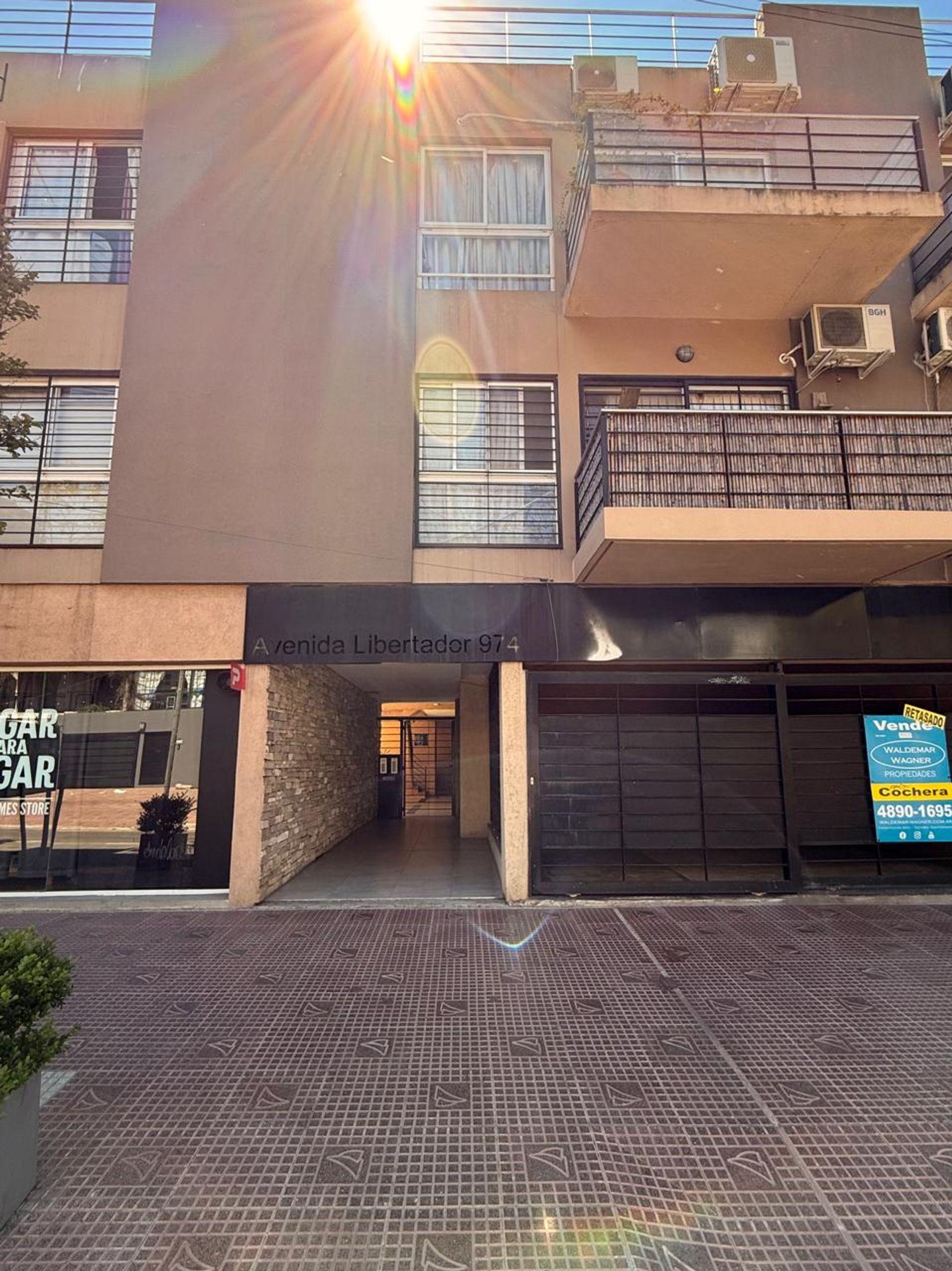 Venta Depto Dos Ambientes Con Jardin Y Cochera