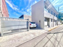 Sale 2-room duplex house in Tigre Centro