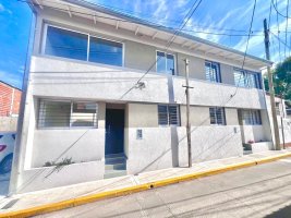 Sale 2-room duplex house in Tigre Centro