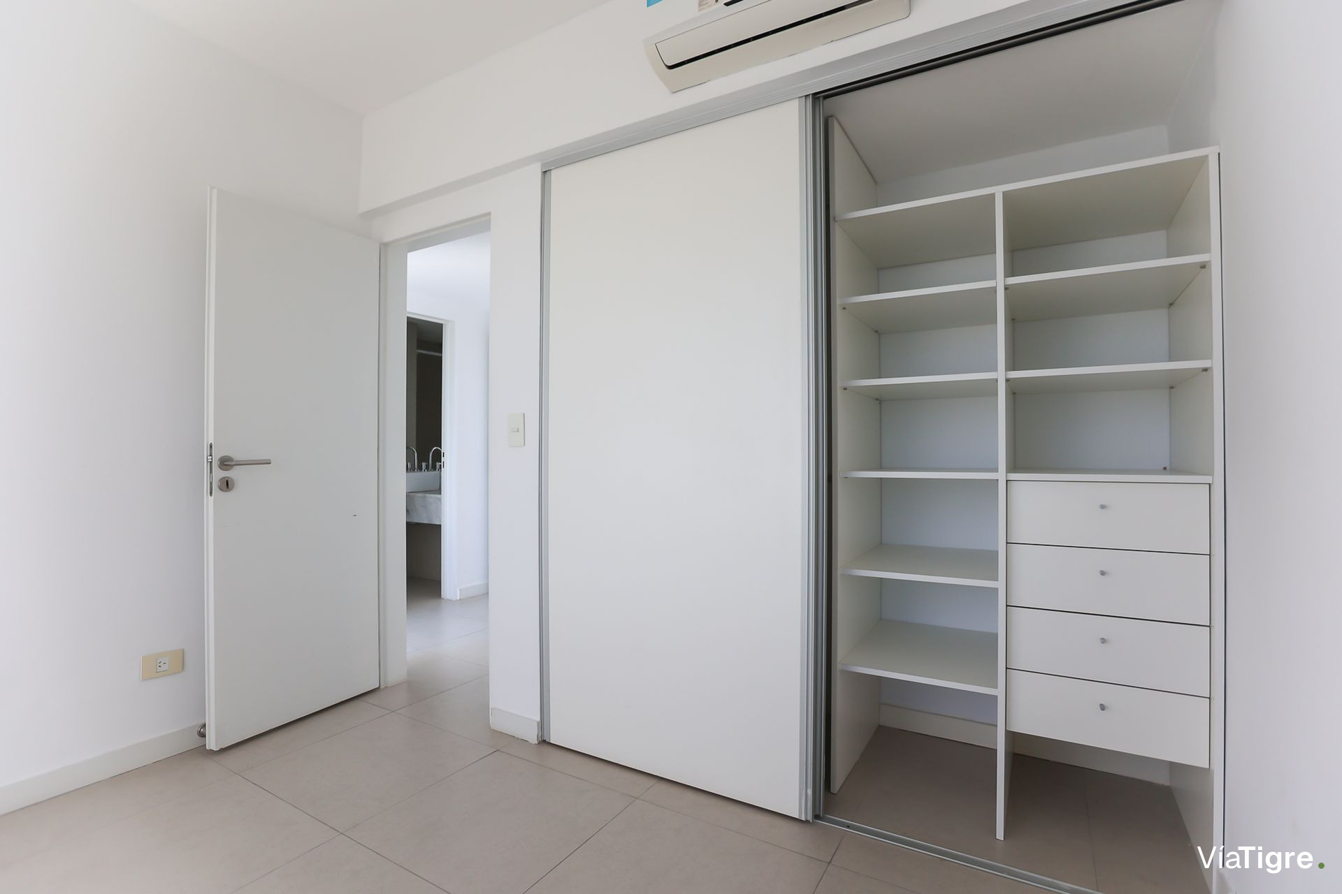 Venta Dpto Tipo Duplex 5 Amb/Islas De Golf/Permuta