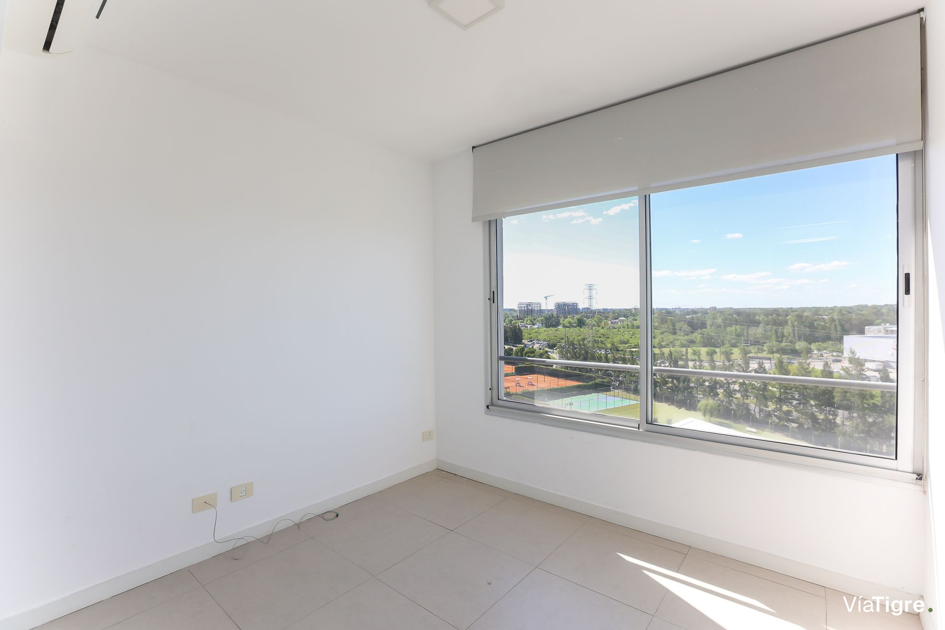 Venta Dpto Tipo Duplex 5 Amb/Islas De Golf/Permuta