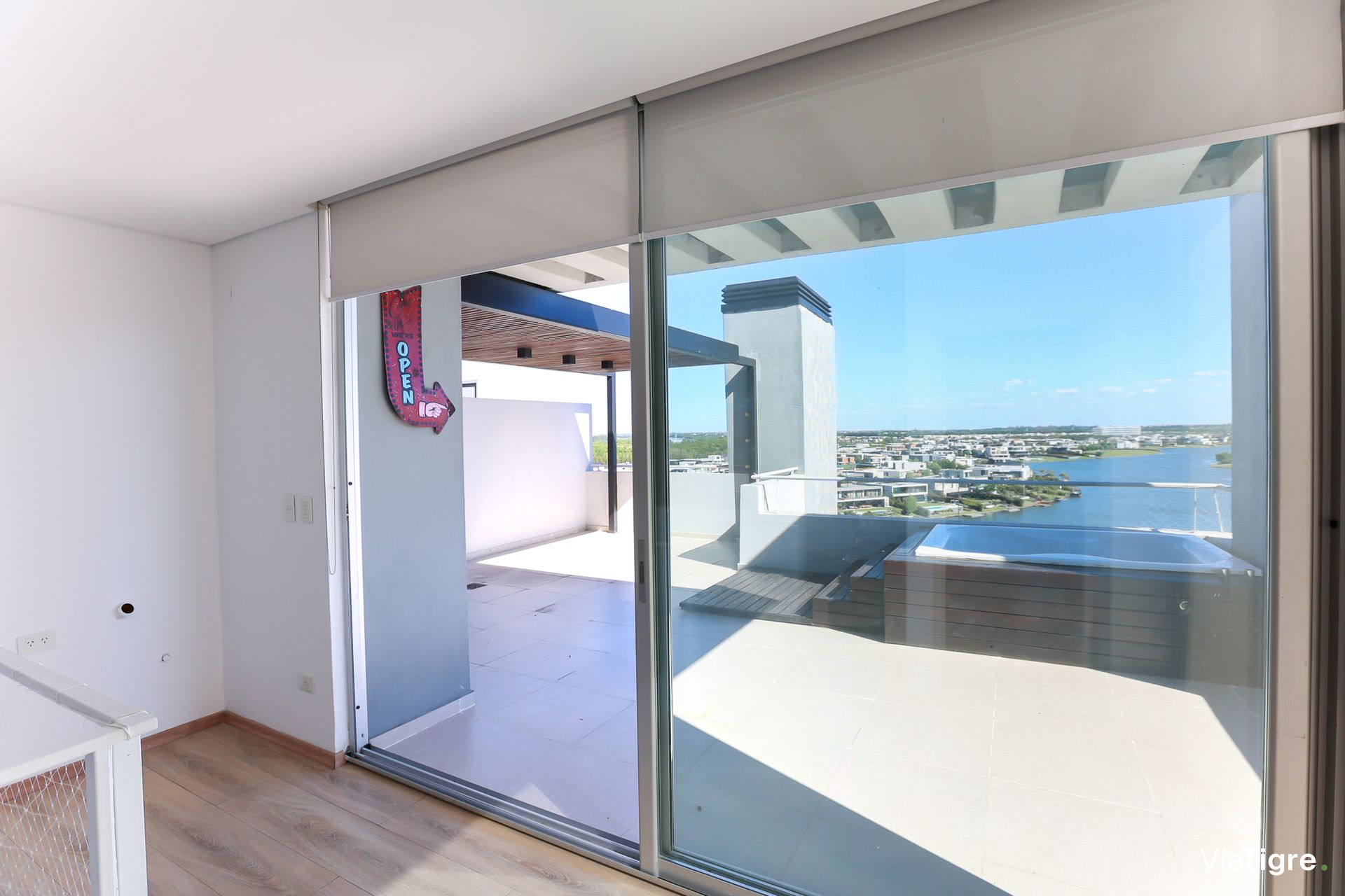 Venta Dpto Tipo Duplex 5 Amb/Islas De Golf/Permuta