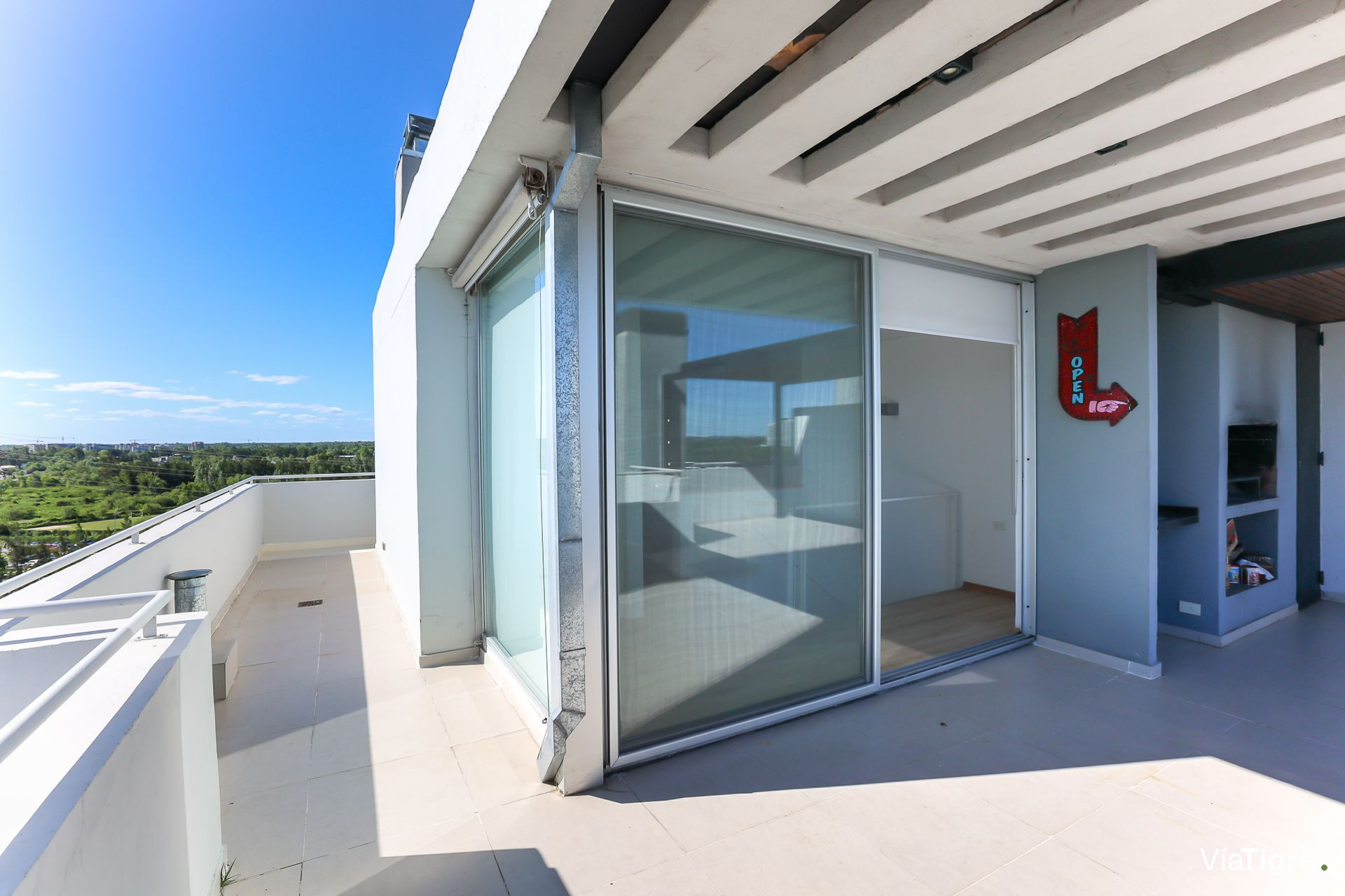 Venta Dpto Tipo Duplex 5 Amb/Islas De Golf/Permuta