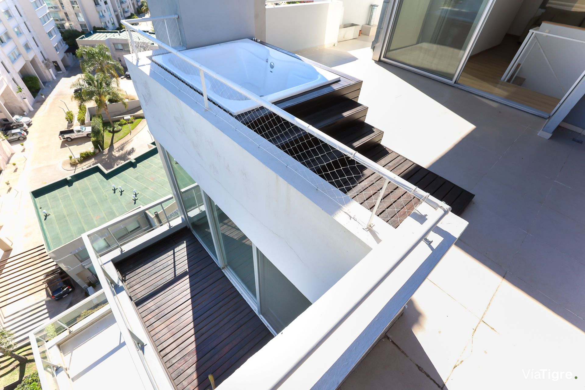 Venta Dpto Tipo Duplex 5 Amb/Islas De Golf/Permuta