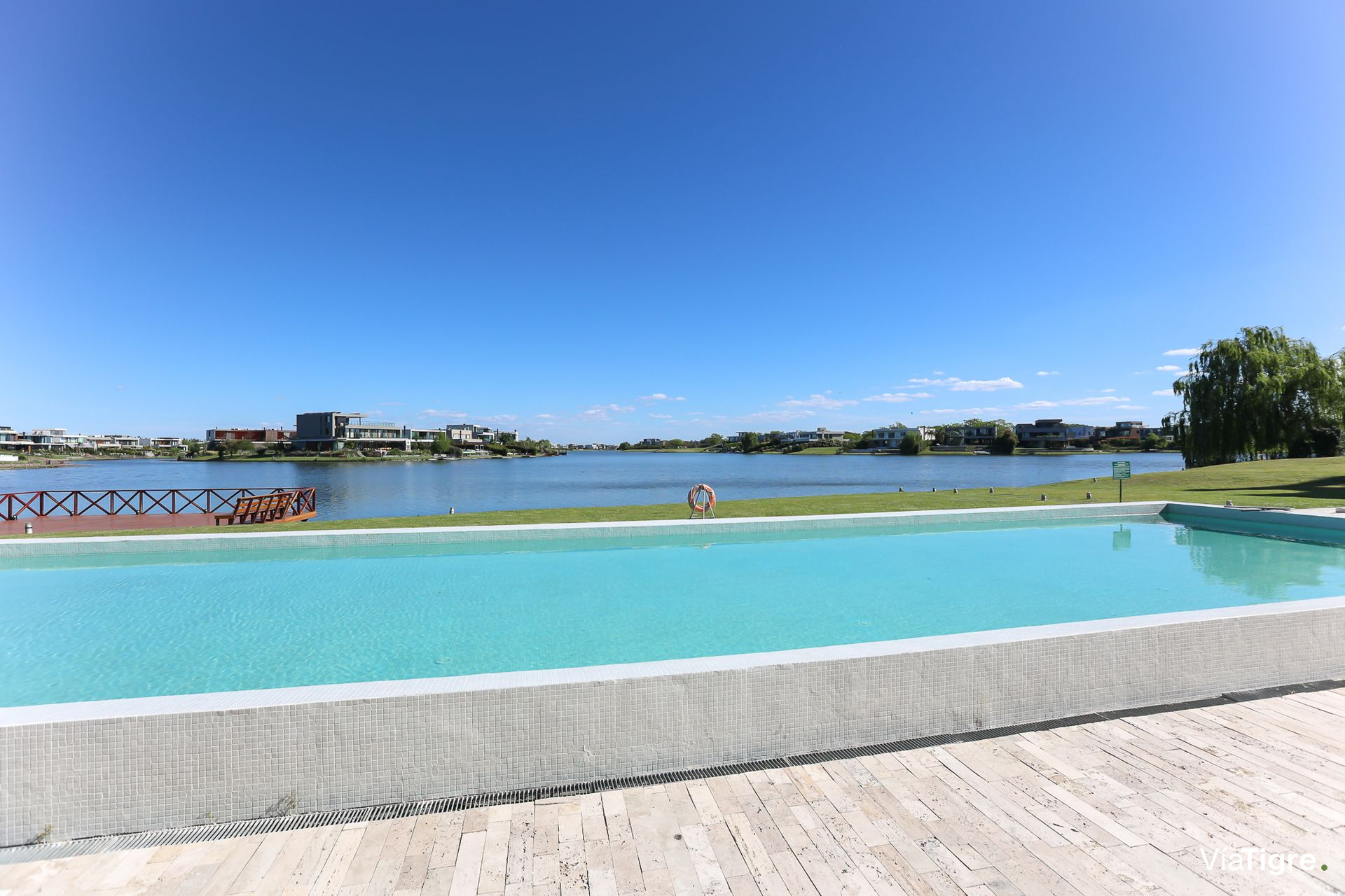 Venta Dpto Tipo Duplex 5 Amb/Islas De Golf/Permuta