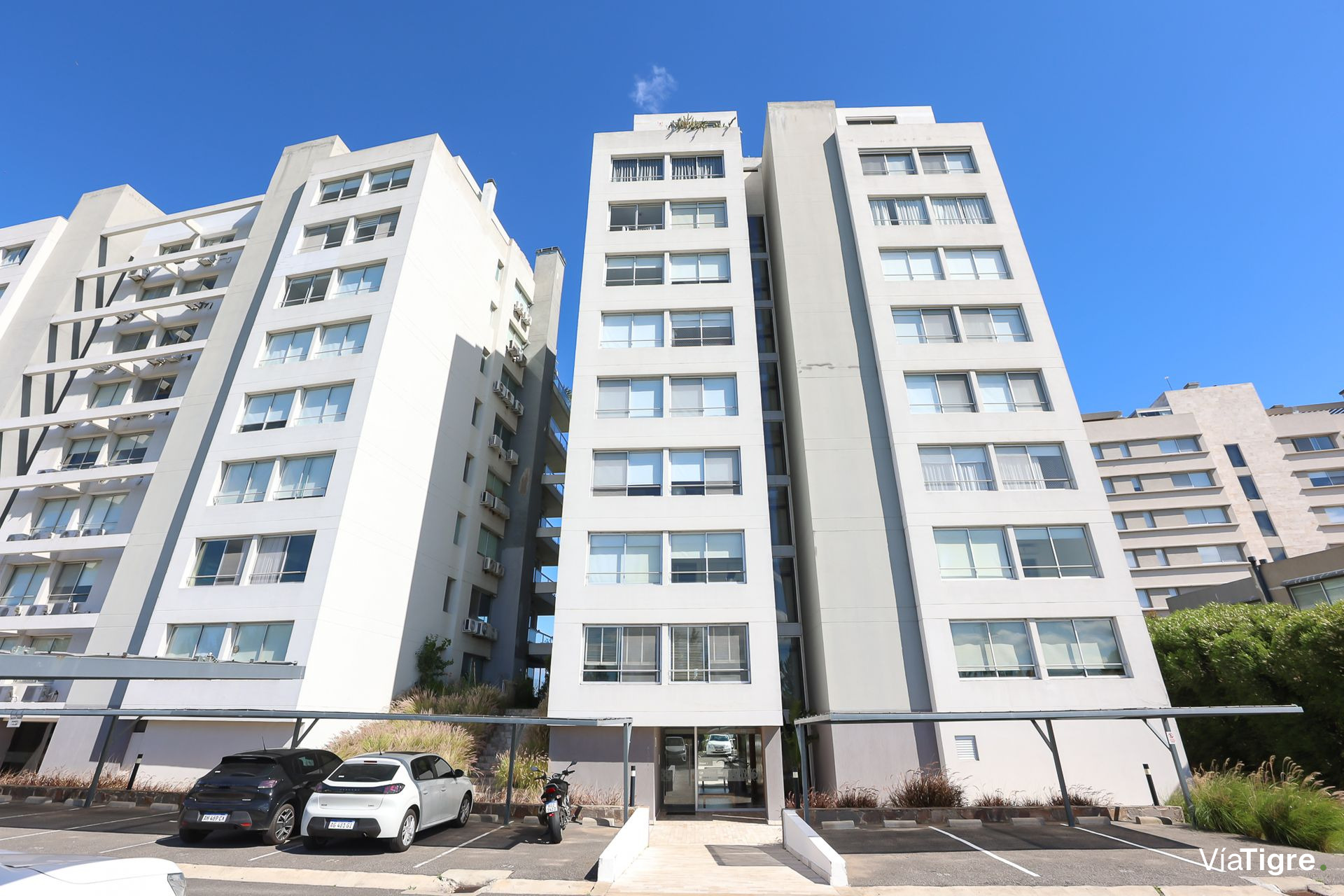Venta Dpto Tipo Duplex 5 Amb/Islas De Golf/Permuta