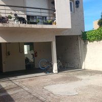 Semi-Covered Garage Sale San Fernando