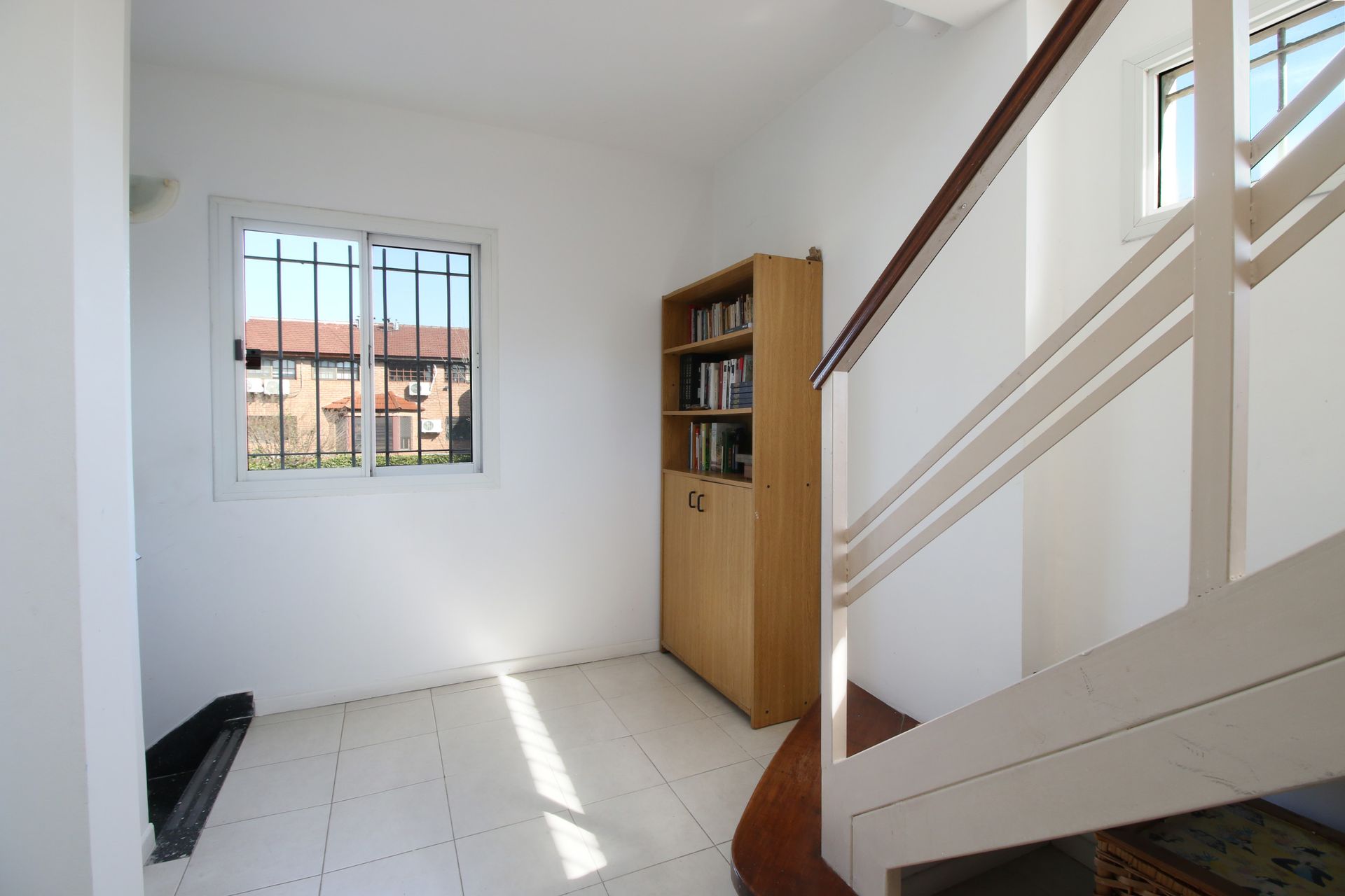 VENTA CASA 7 amb. play, pileta jardin Martinez.