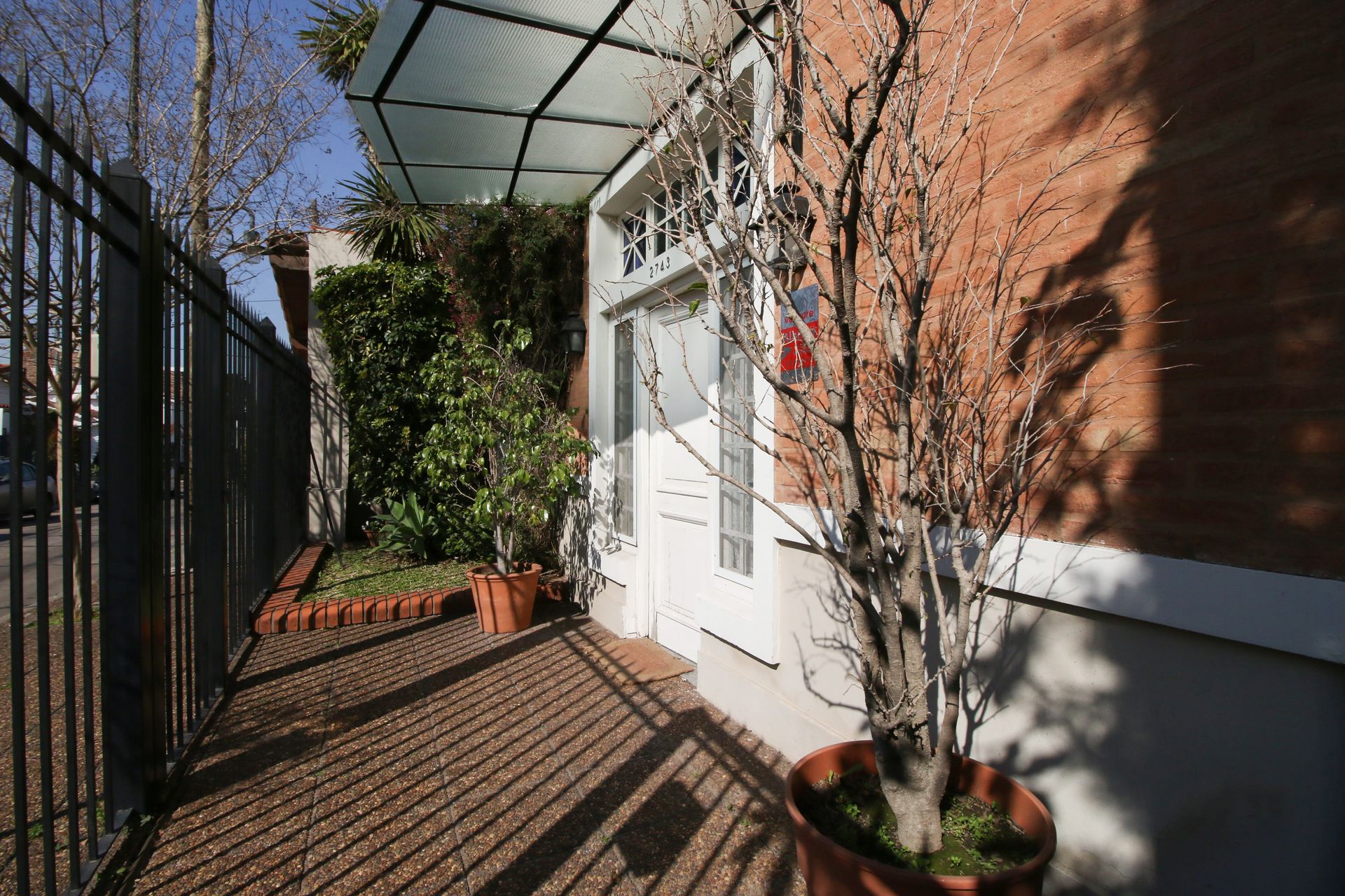 VENTA CASA 7 amb. play, pileta jardin Martinez.