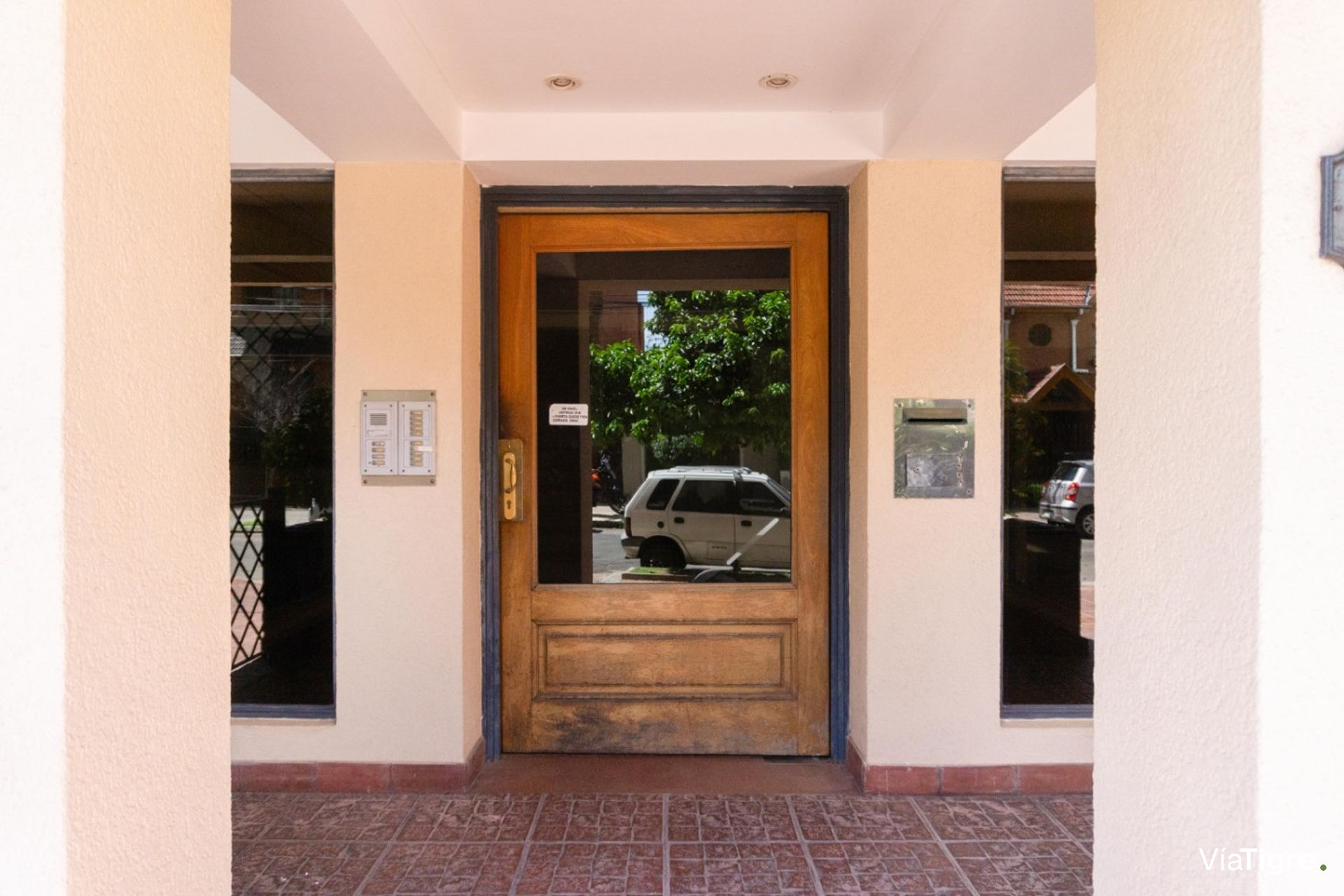 Venta depto 4 ambientes en Martinez San Isidro