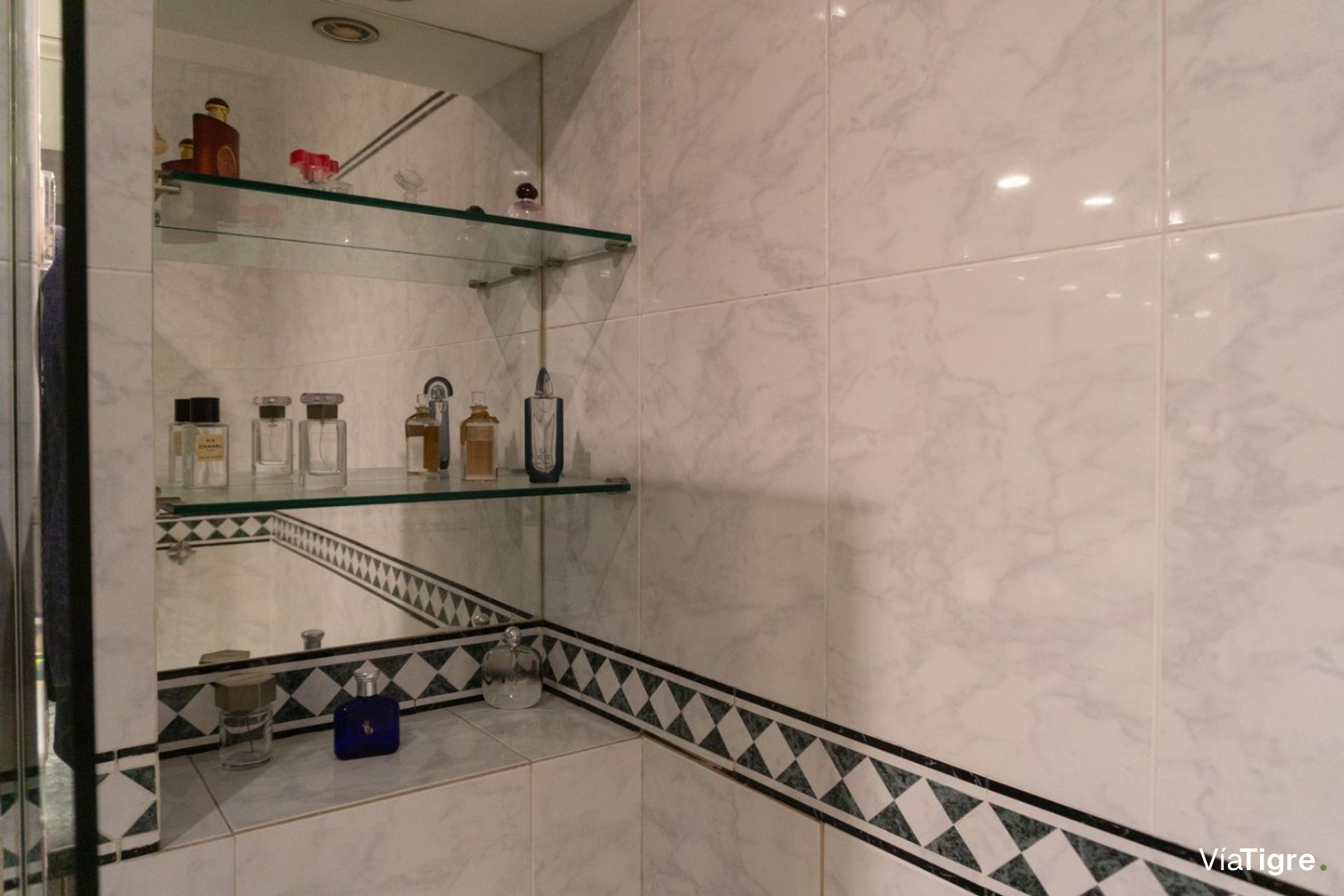 Venta depto 4 ambientes en Martinez San Isidro
