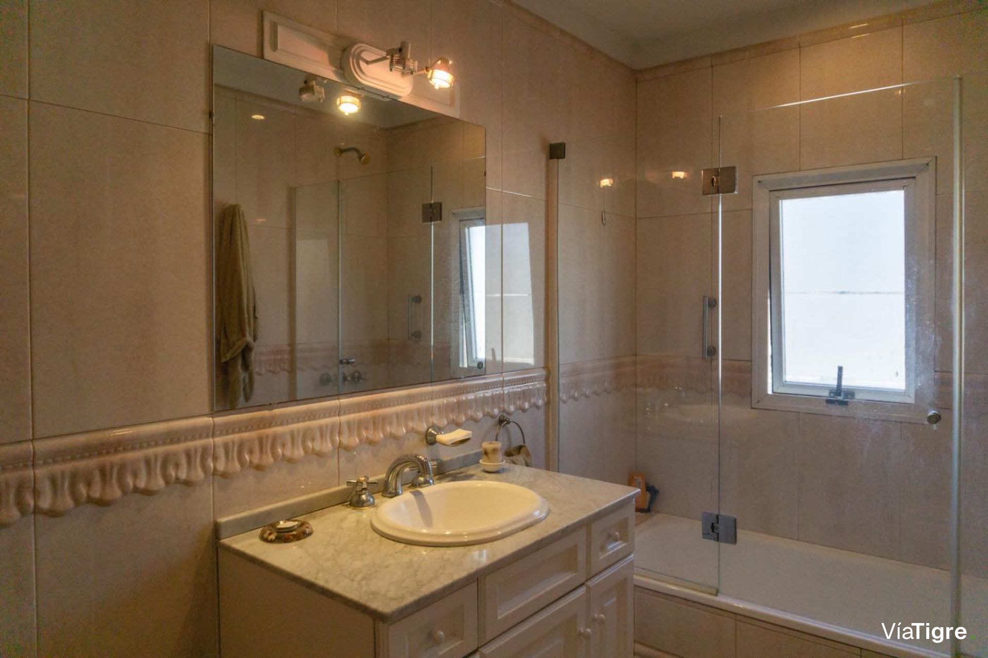 Venta depto 4 ambientes en Martinez San Isidro