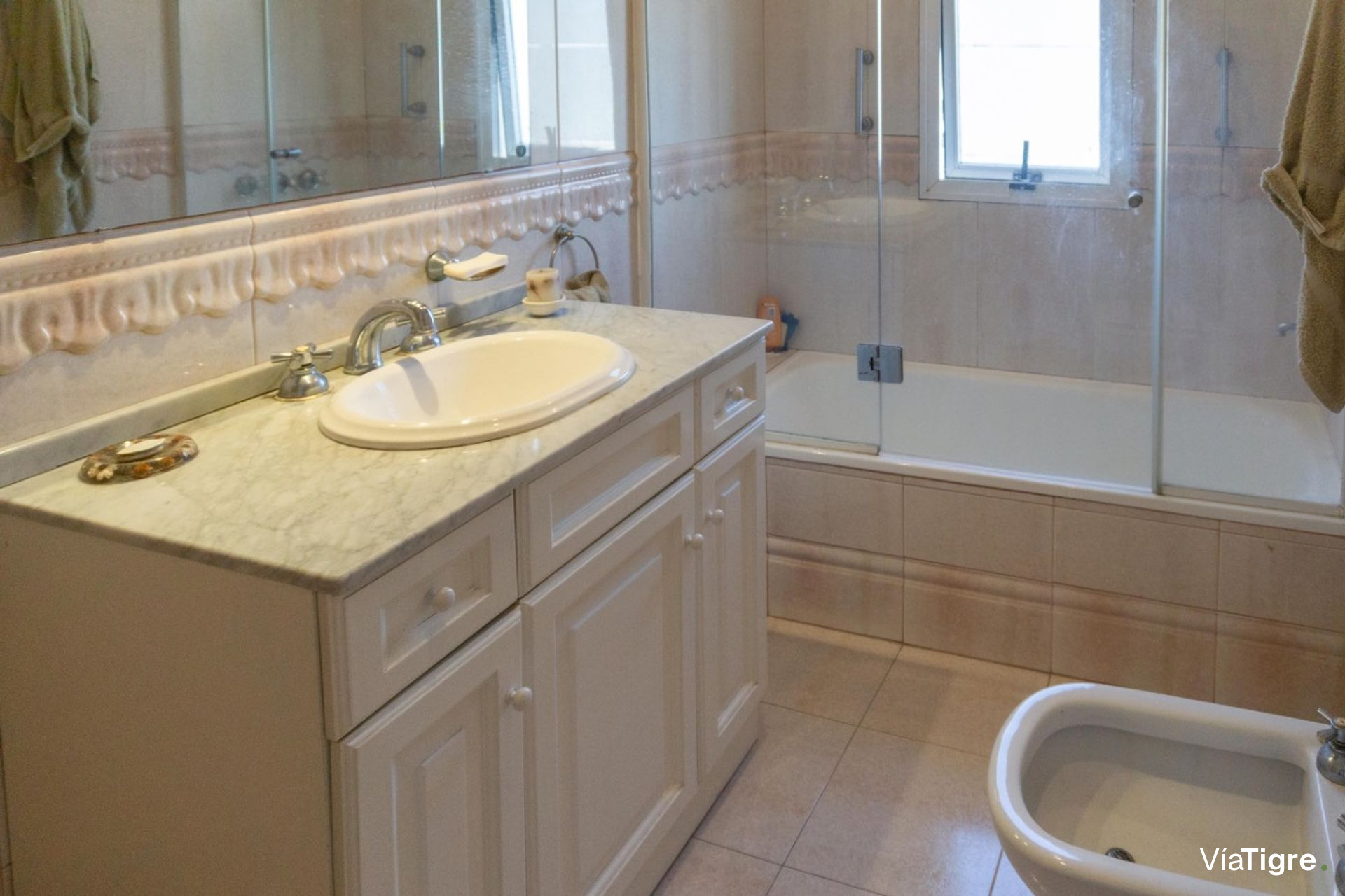 Venta depto 4 ambientes en Martinez San Isidro