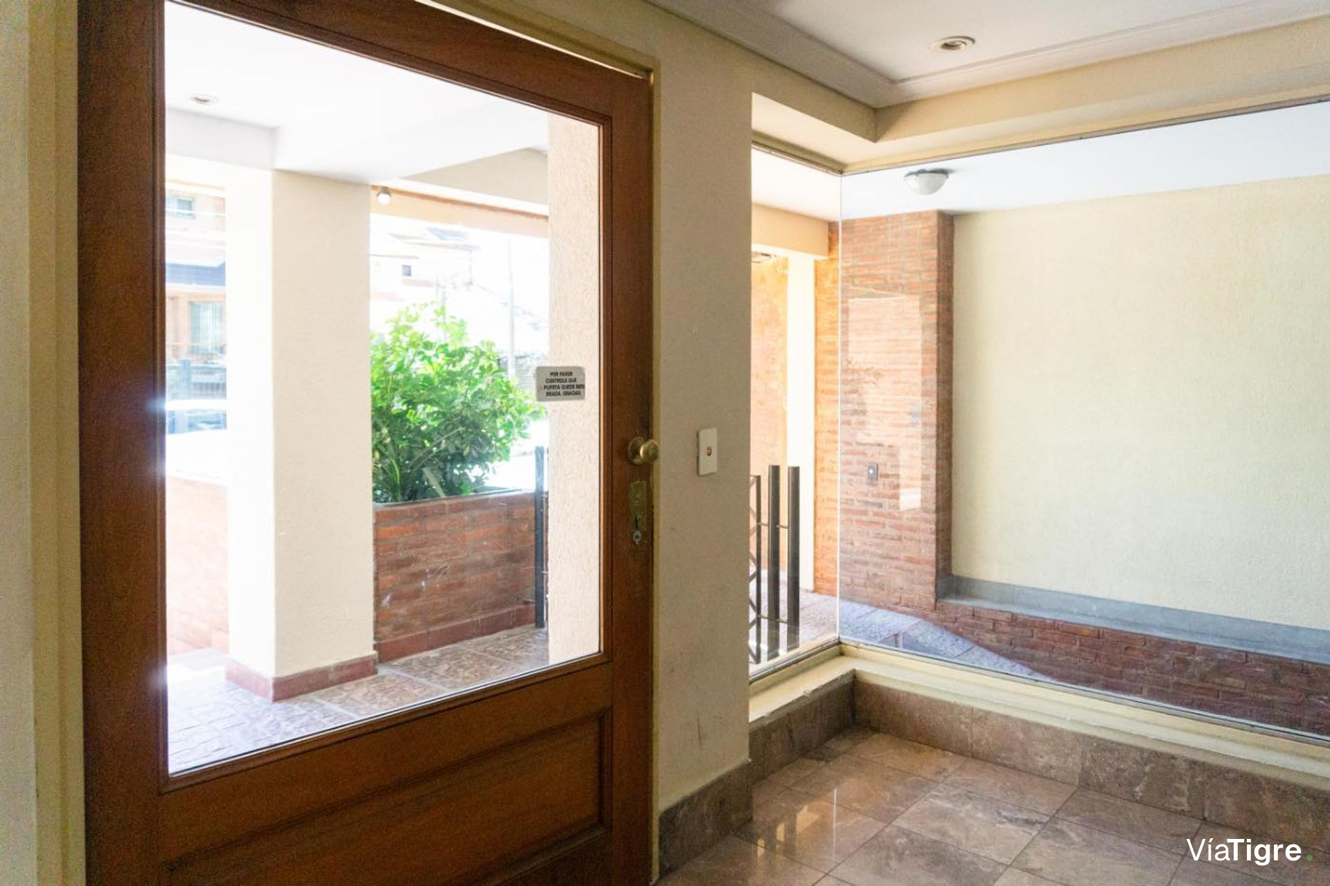 Venta depto 4 ambientes en Martinez San Isidro