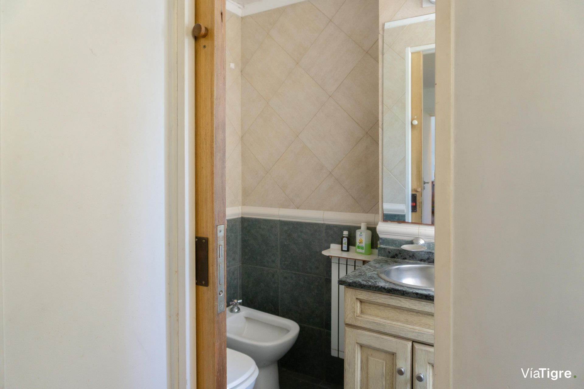 Venta depto 4 ambientes en Martinez San Isidro
