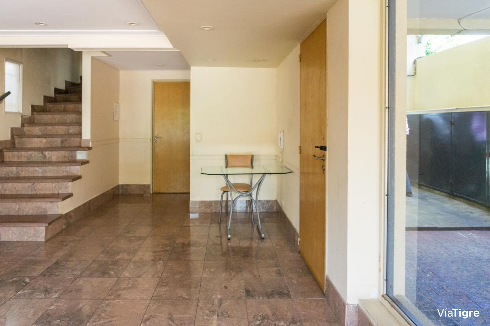Venta depto 4 ambientes en Martinez San Isidro