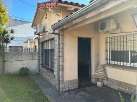 House for Sale, 4 rooms, Apartment Credit, Own Lot, Munro