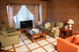 Martinez - For Rent Large Chalet 4 Bedrooms