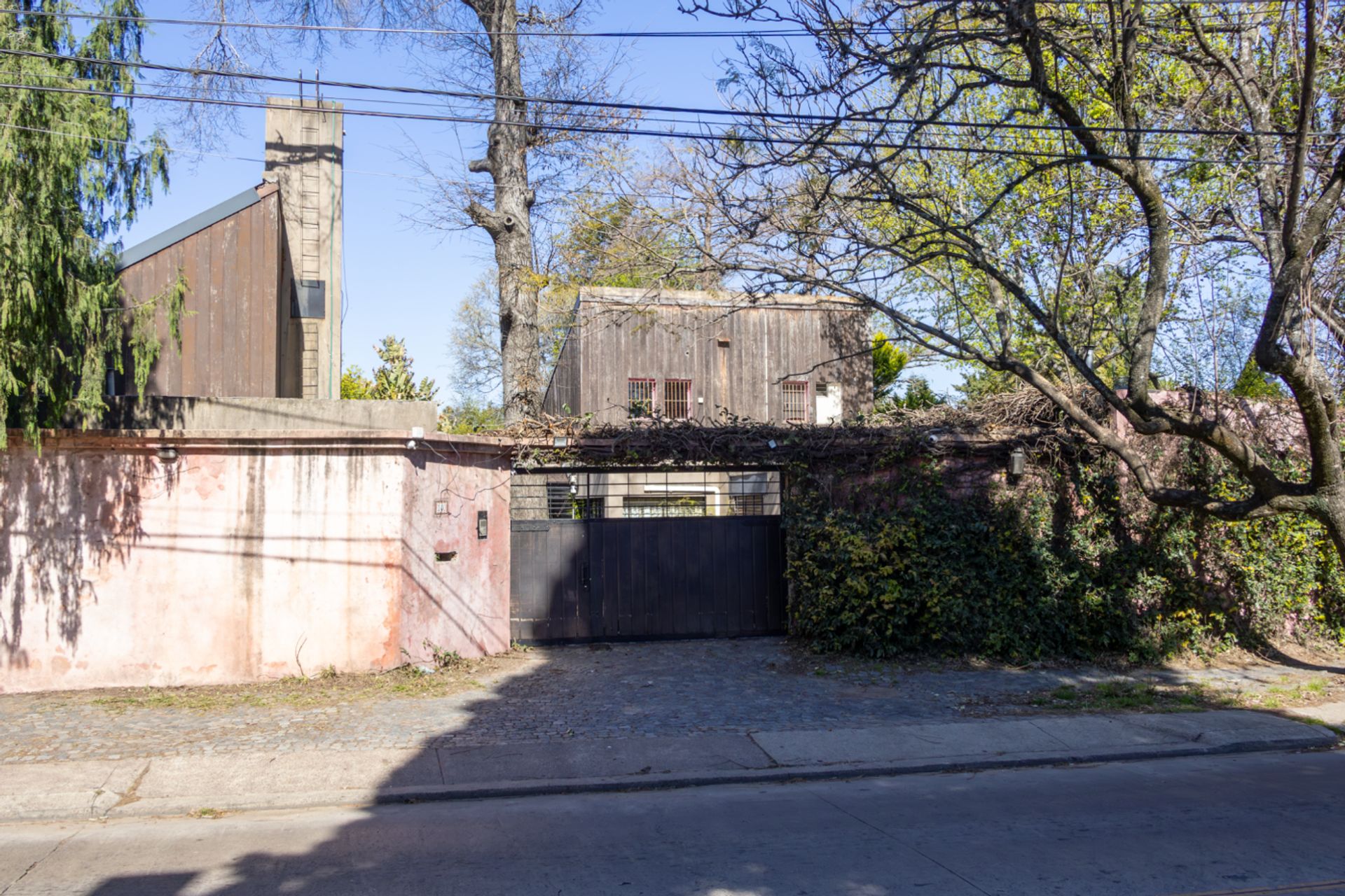 House for Sale in Boulogne with Full Spa Area