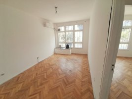 Apartment 2 rooms, 34 m2, for rent, San Isidro, bright