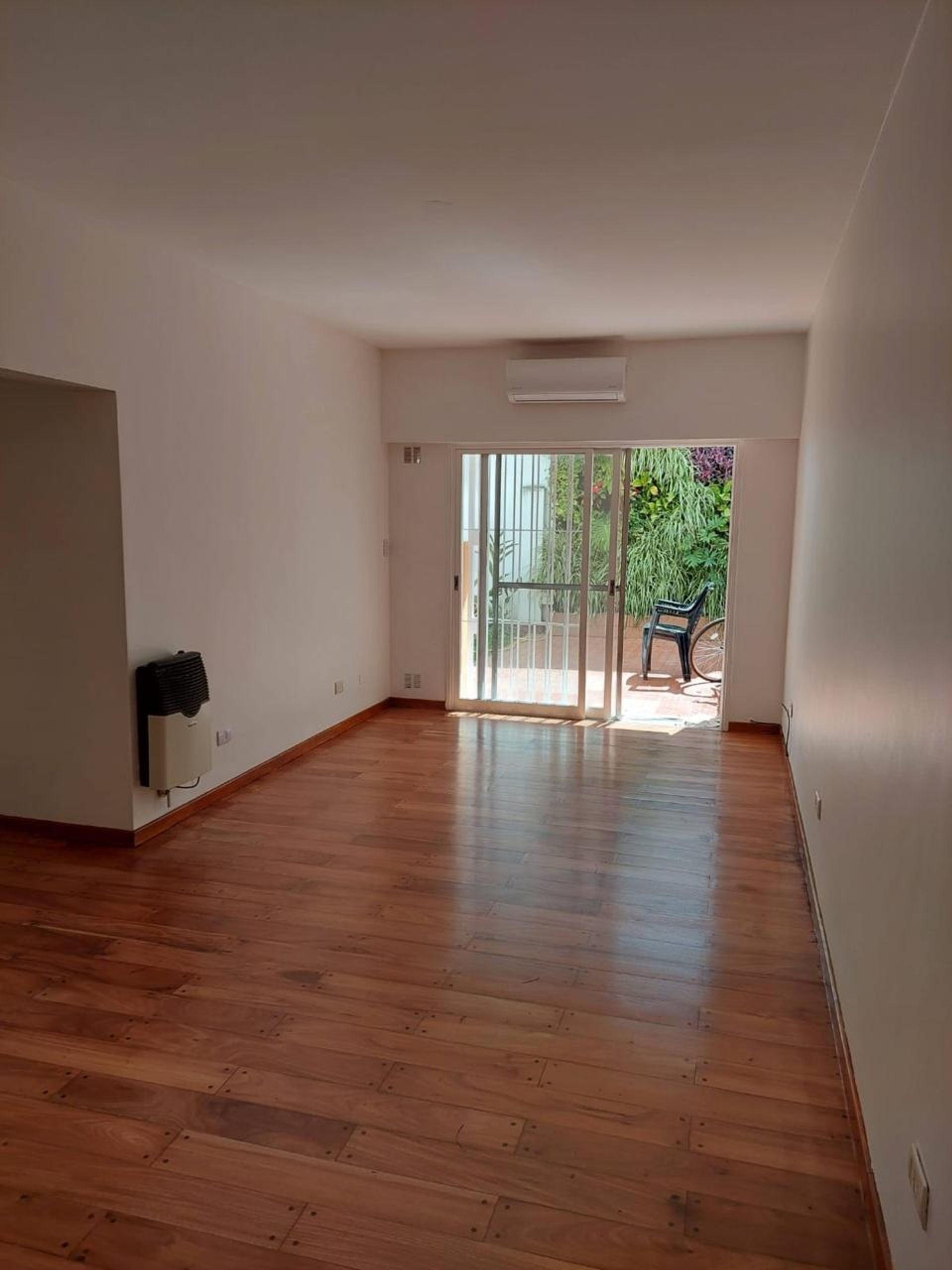 Dpto. 3 Ambientes En Venta En Florida C/ Jardin