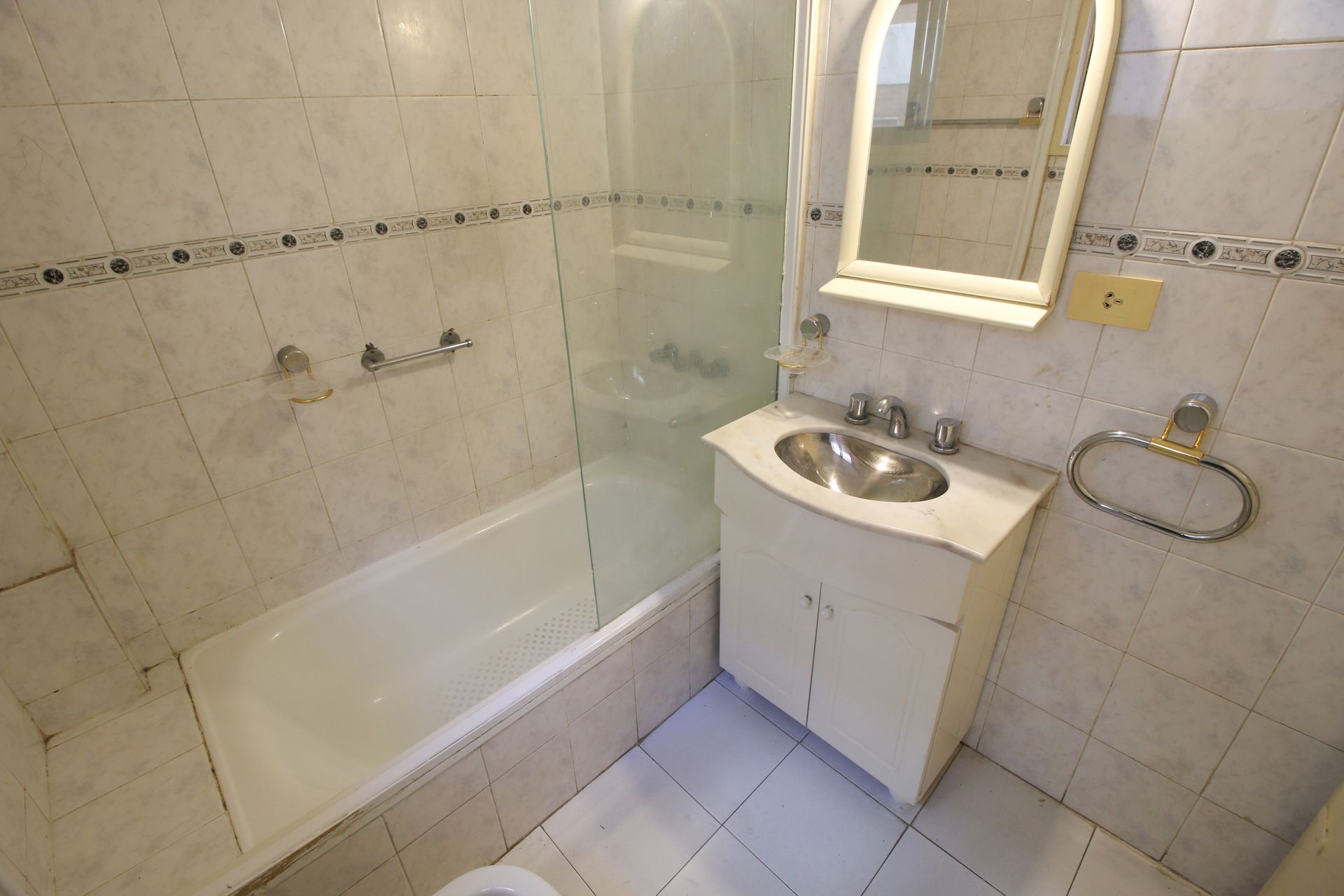 Venta 2 Amb Depto La Lucila Vicente Lopez Cochera