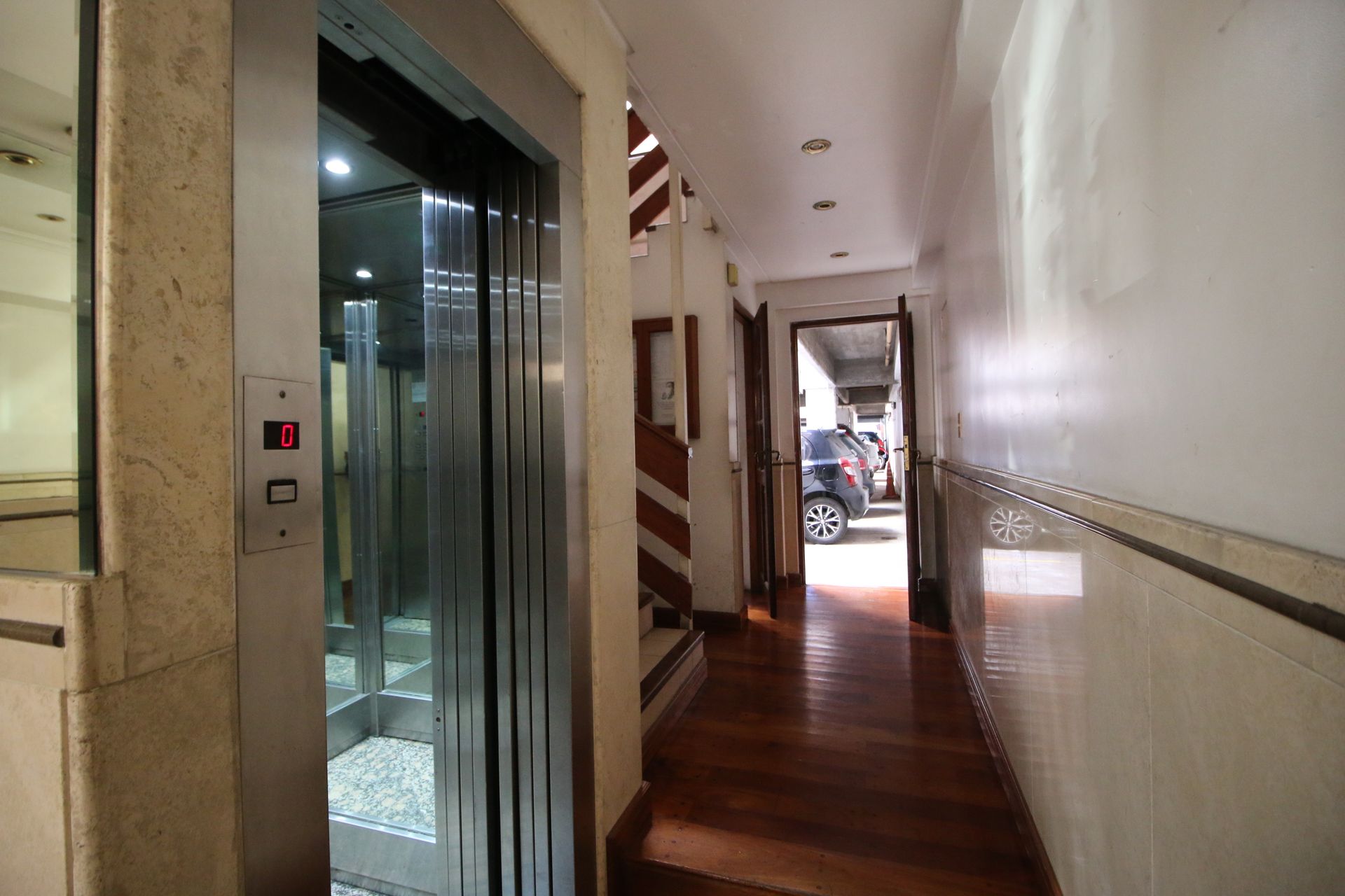 Venta 2 Amb Depto La Lucila Vicente Lopez Cochera
